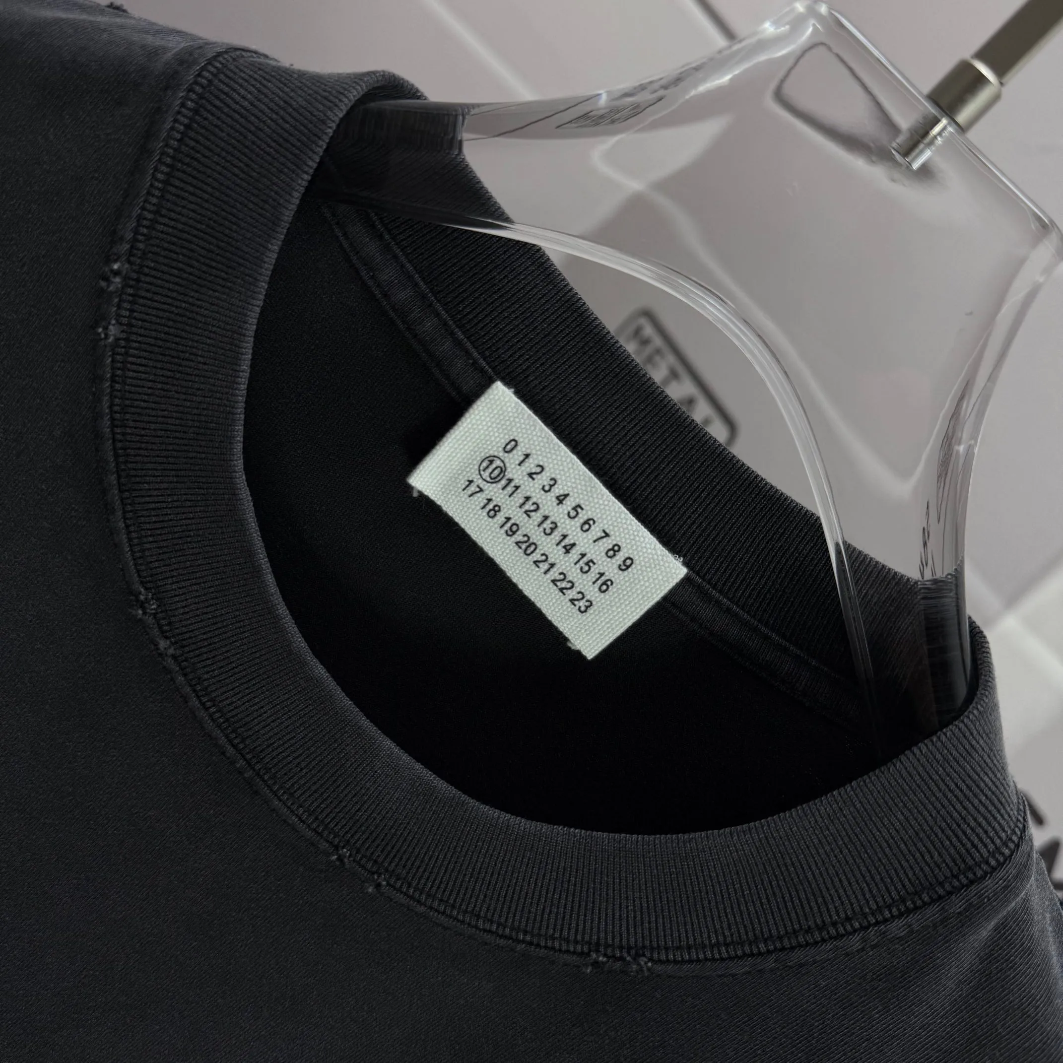 # MM 6 *2026 New Arrival 320 tee Same Style : Size :S M L XL XXL Size： S （90-130 ） M （120-150 ） L （140-165 ） XL （160-180 ） XXL （180-210 ）